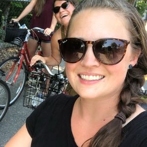 Meet your Posher, Amanda